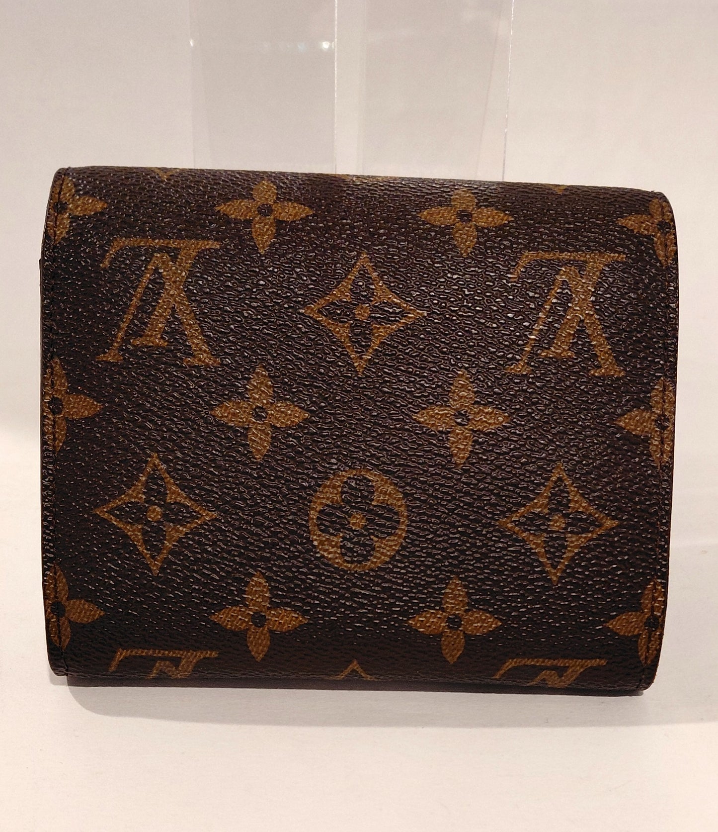 Louie Vuitton joey wallet