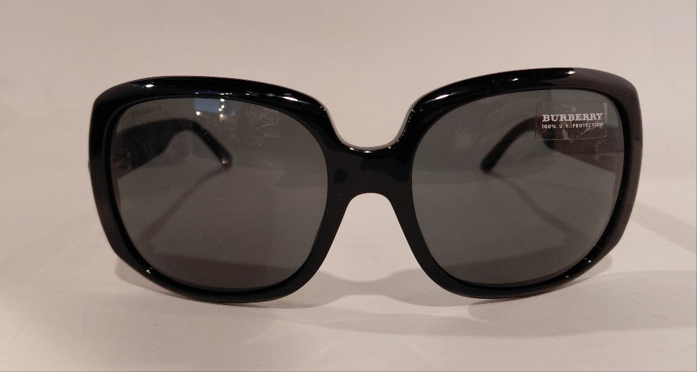 Burberry sunglasses