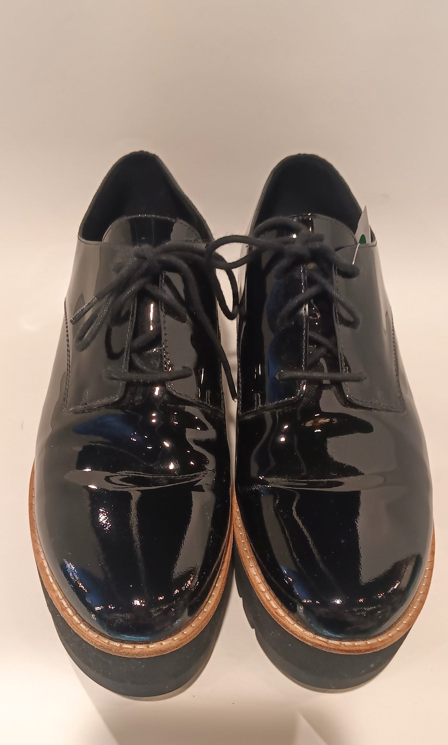 Eileen Fisher Eddy Patent Leather Platform Oxford Shoes in Black Size 9.5