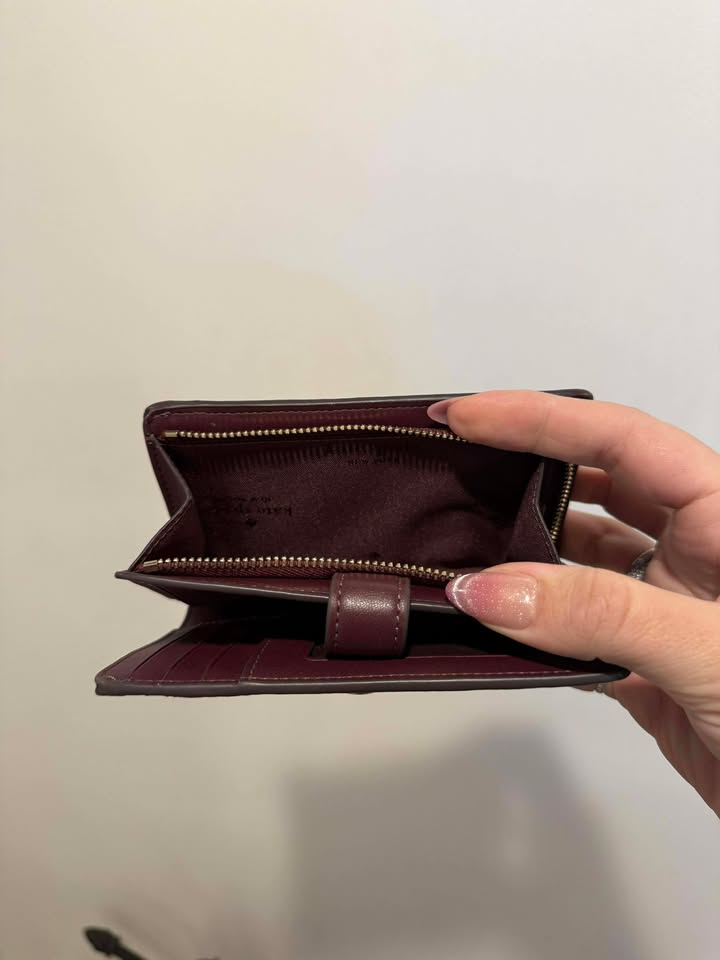 Kate Spade New York Bifold Wallet Spade Flower PVC Medium - Grenada Multi