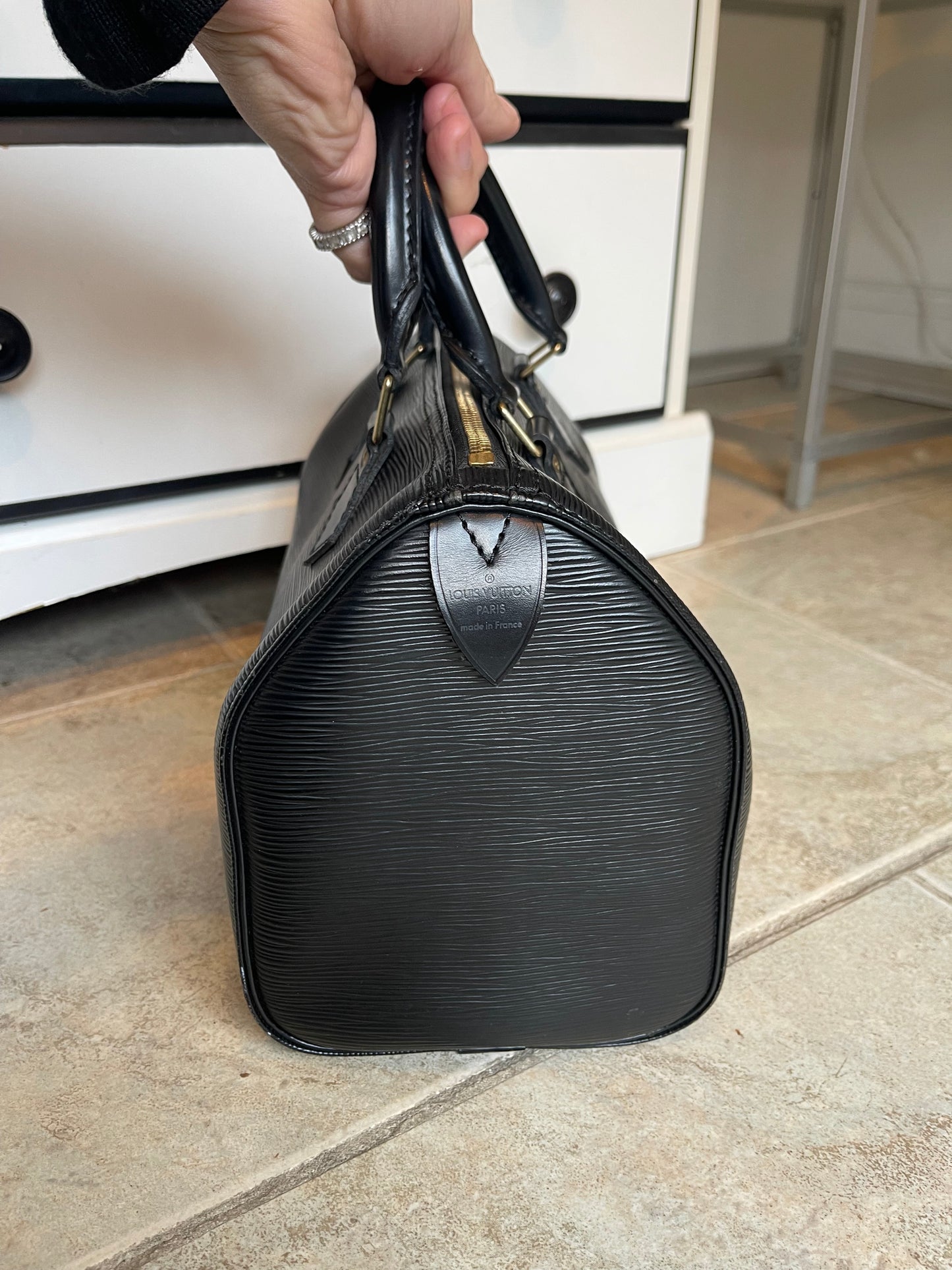 LOUIS VUITTON Black Epi Leather Speedy Handbag