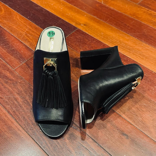 LOUISE ET CIE Black Leather Tassel Gold Hardware Slide On Heels Size 9.5