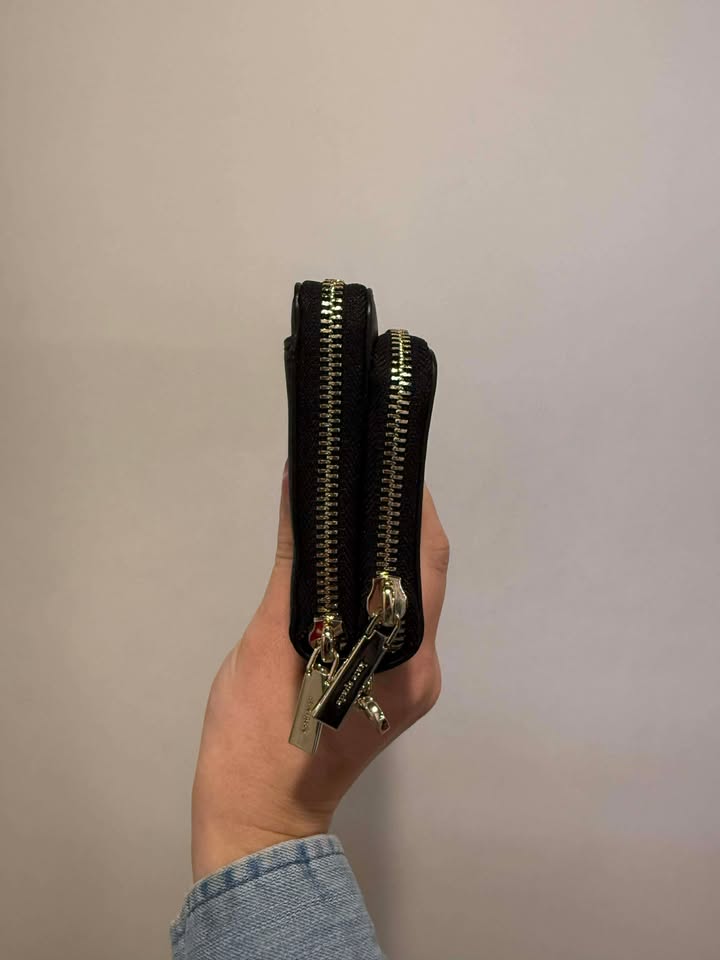 Kate Spade New York Staci Large Carryall Wristlet Wallet in Saffiano Leather