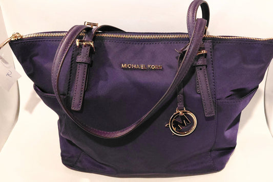 Michael Kors tote