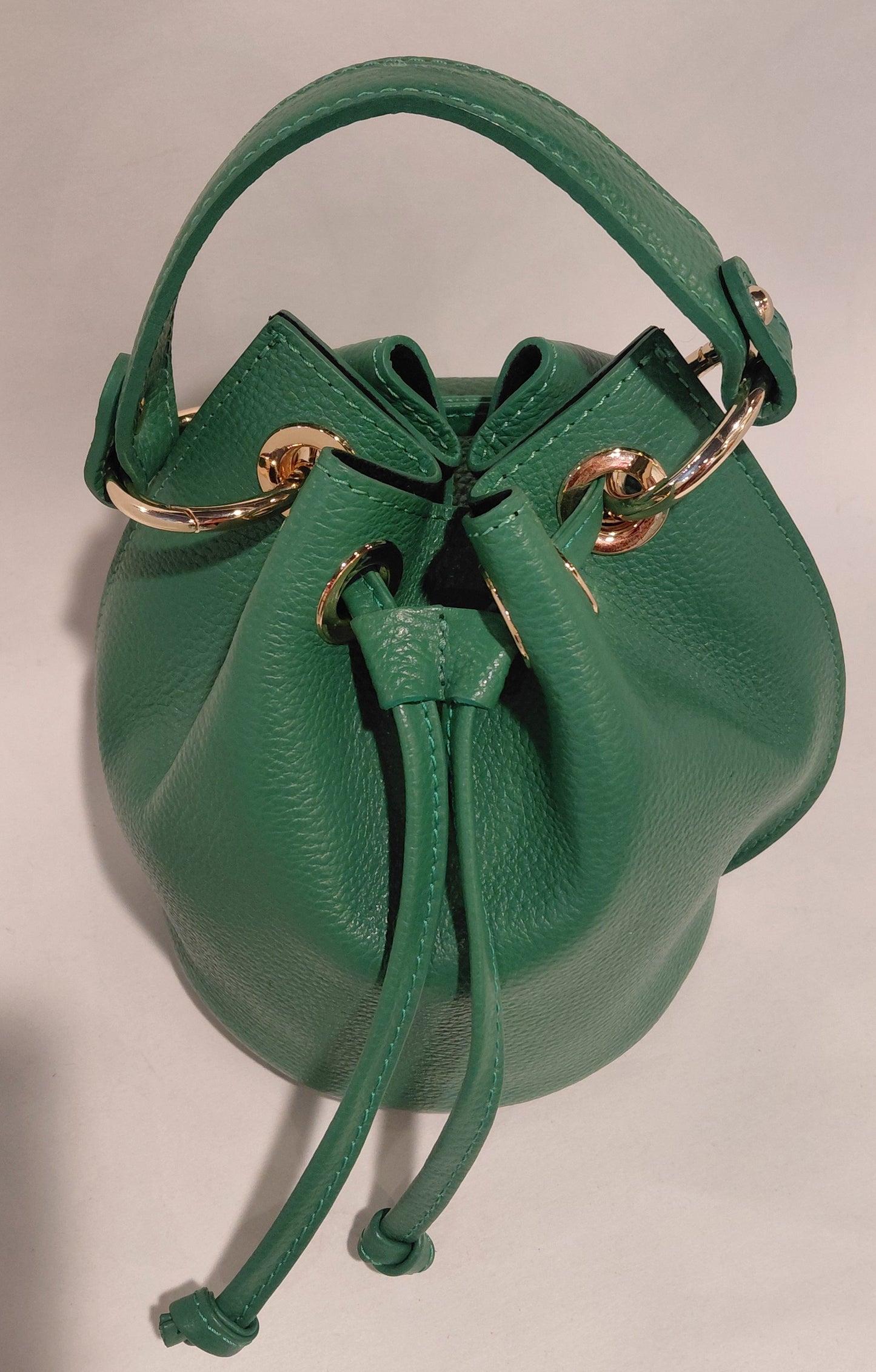 Ana Paola bucket bag