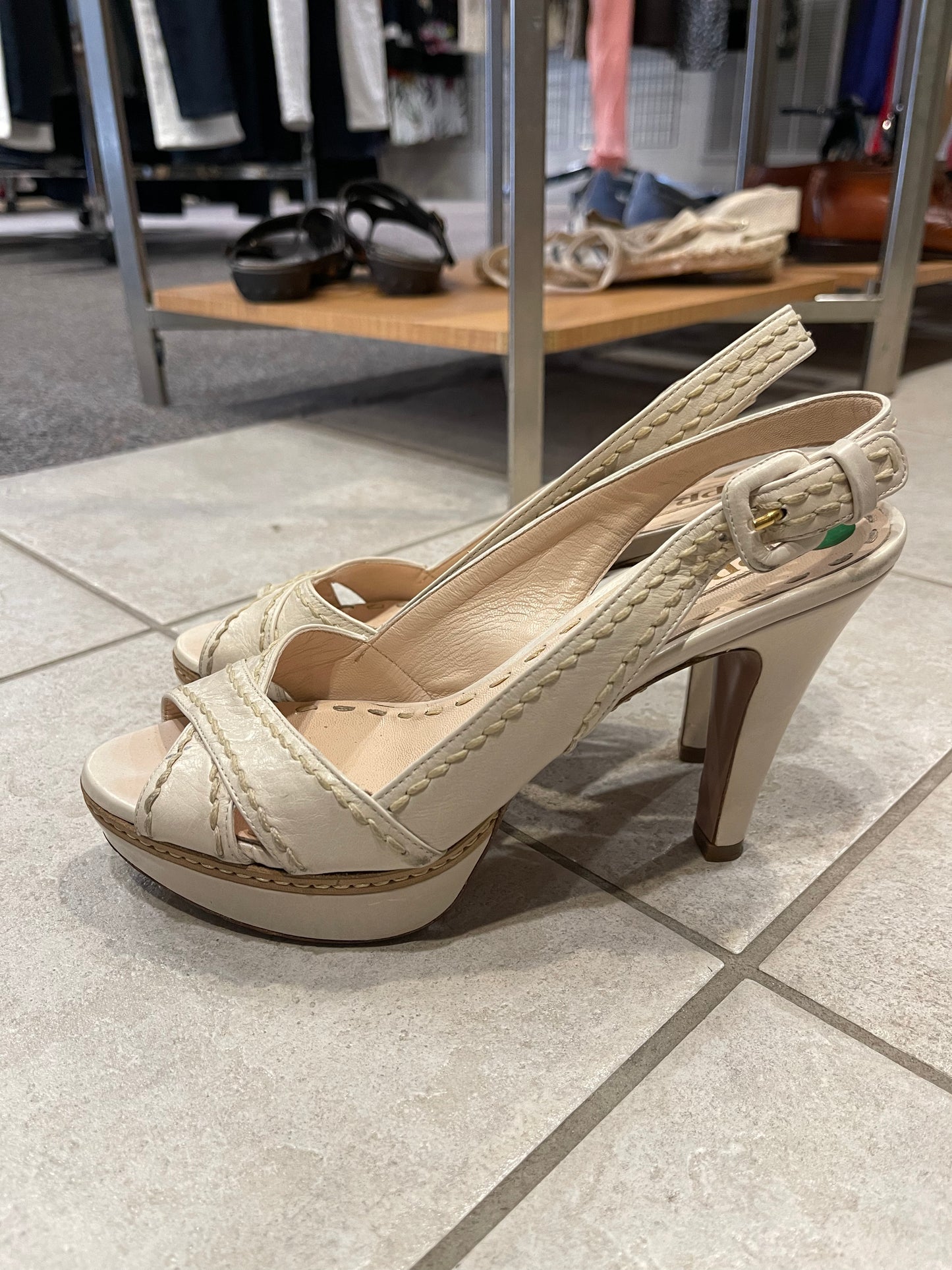 Designer Cream Leather Stitched High Heel Slingback Sandals Size 7